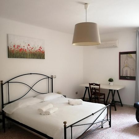 Casa Minu' - Affitti Brevi Italia Apartment Bari Ngoại thất bức ảnh